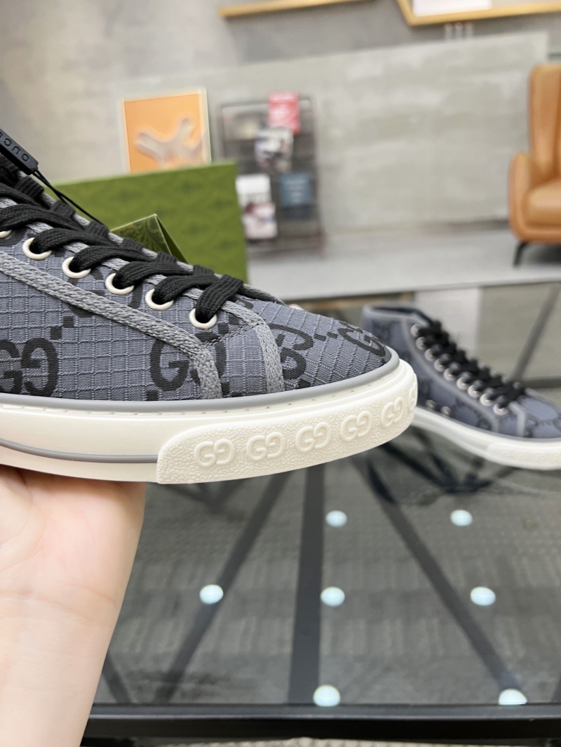 Gucci Casual Shoes